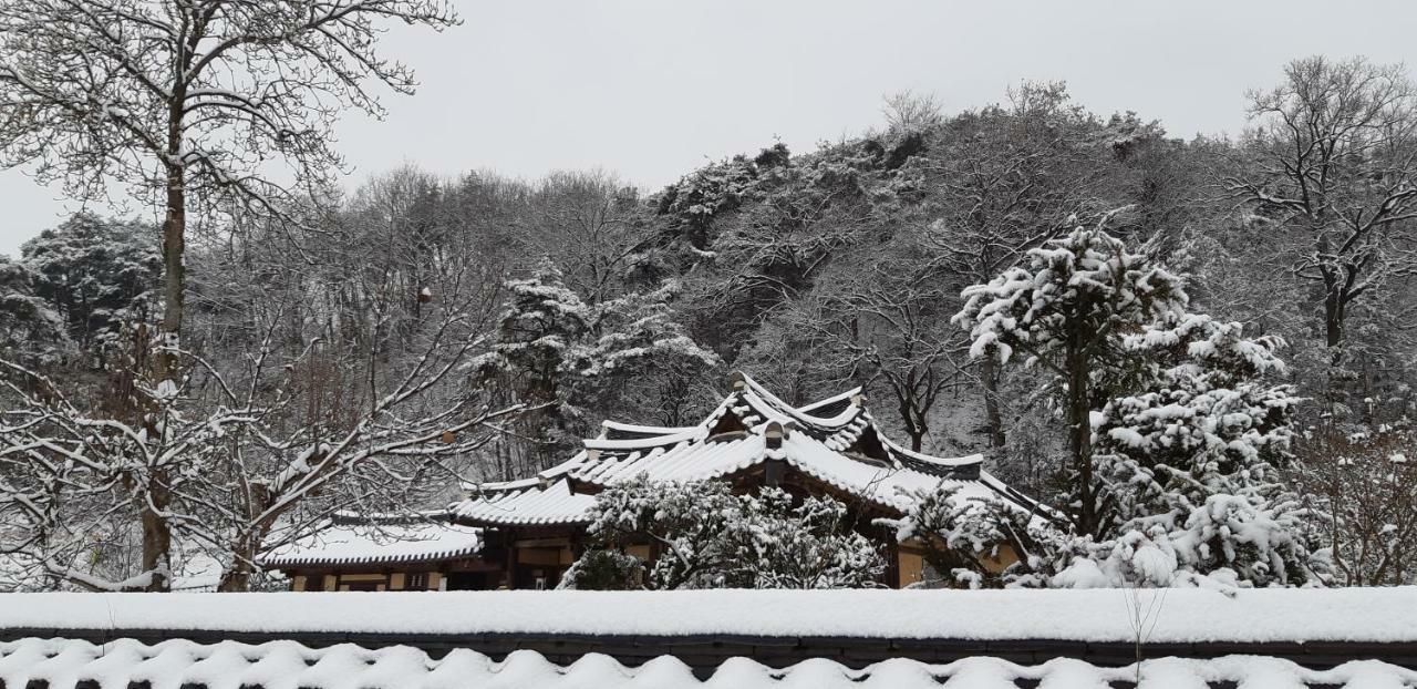 Manhoe Gotaek Bonghwa Exterior photo