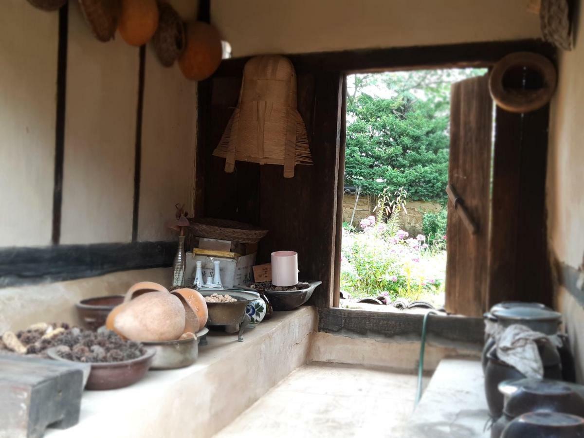 Manhoe Gotaek Bonghwa Exterior photo